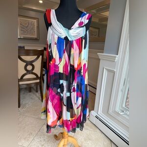 Diane vonFurstenberg silk dress size 6